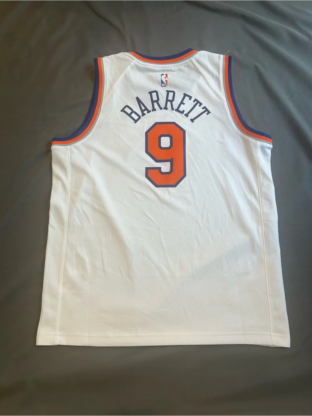 Authentic Nike / NBA / New York Knicks Swingman Jersey (GREAT CONDITION)